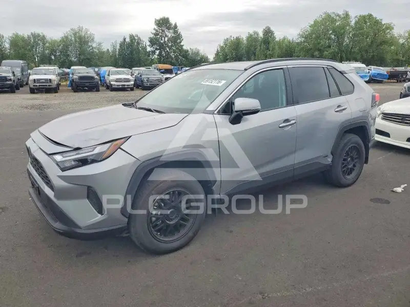 2024 Toyota RAV4 фото