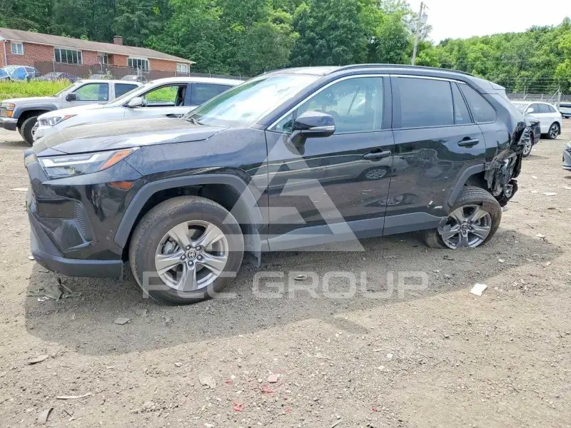 2024 Toyota RAV4 фото