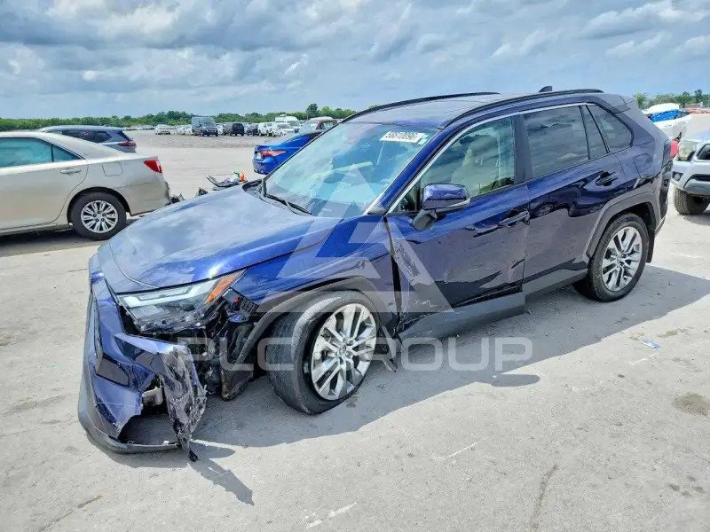 2024 Toyota RAV4 фото