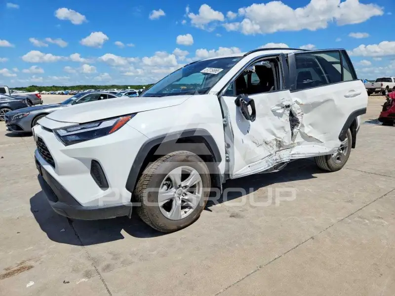 2024 Toyota RAV4 photo