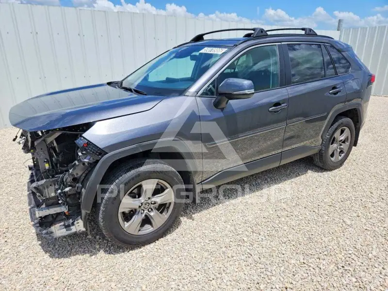 2024 Toyota RAV4 фото