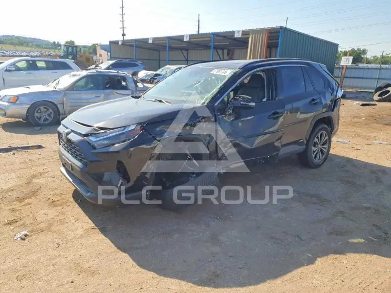 2024 Toyota RAV4 фото