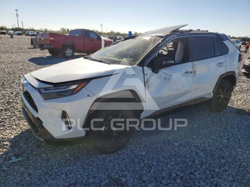 2024 Toyota RAV4 фото