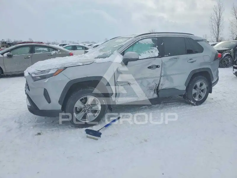2024 Toyota RAV4 фото