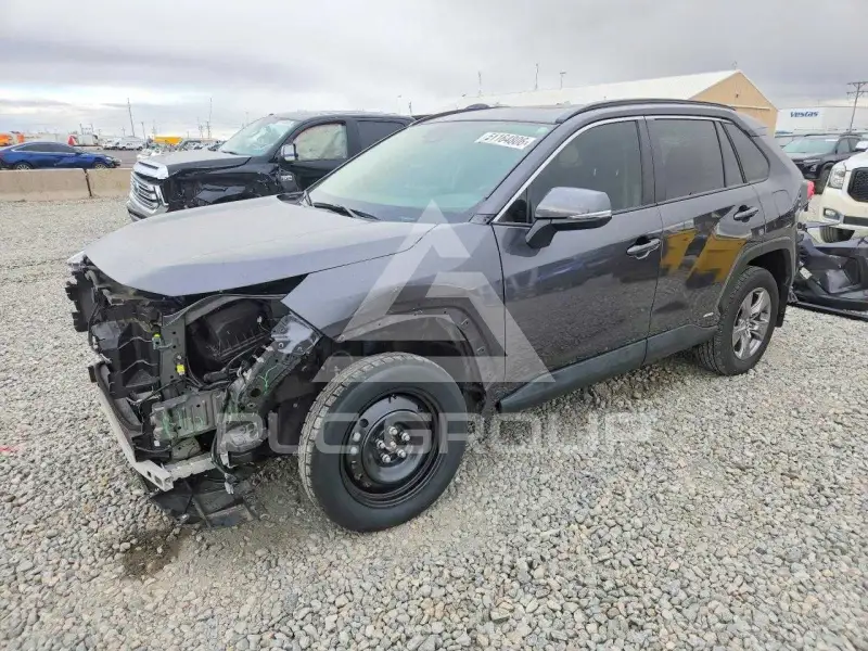 2024 Toyota RAV4 фото