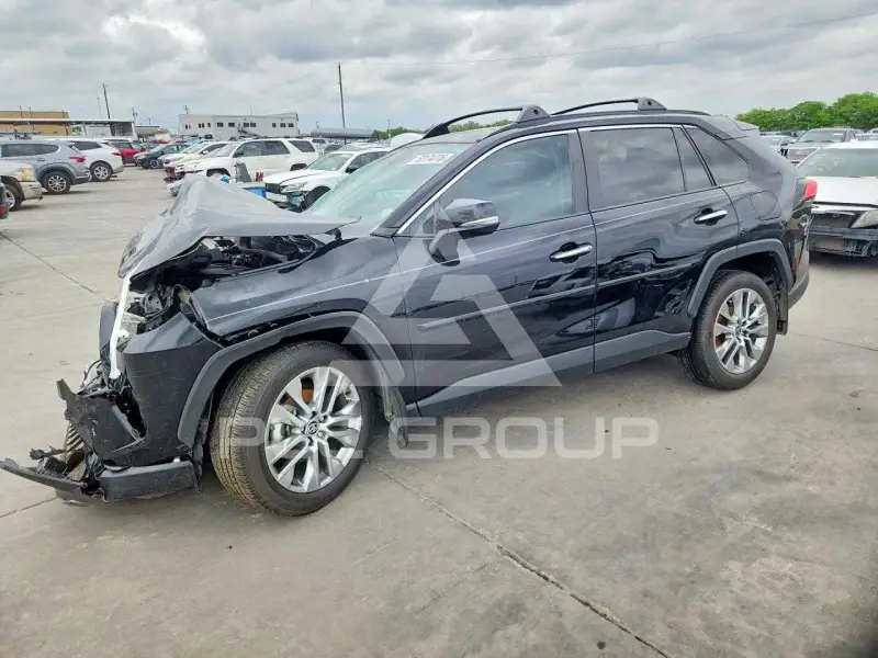 2024 Toyota RAV4 photo