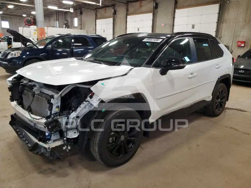2024 Toyota RAV4 фото