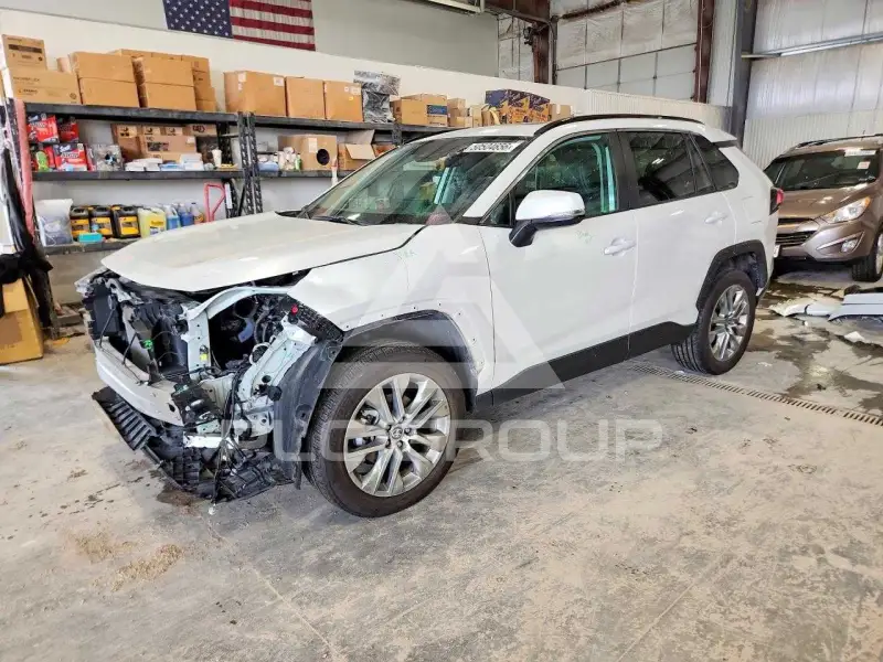 2024 Toyota RAV4 photo