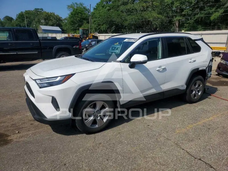 2024 Toyota RAV4 photo