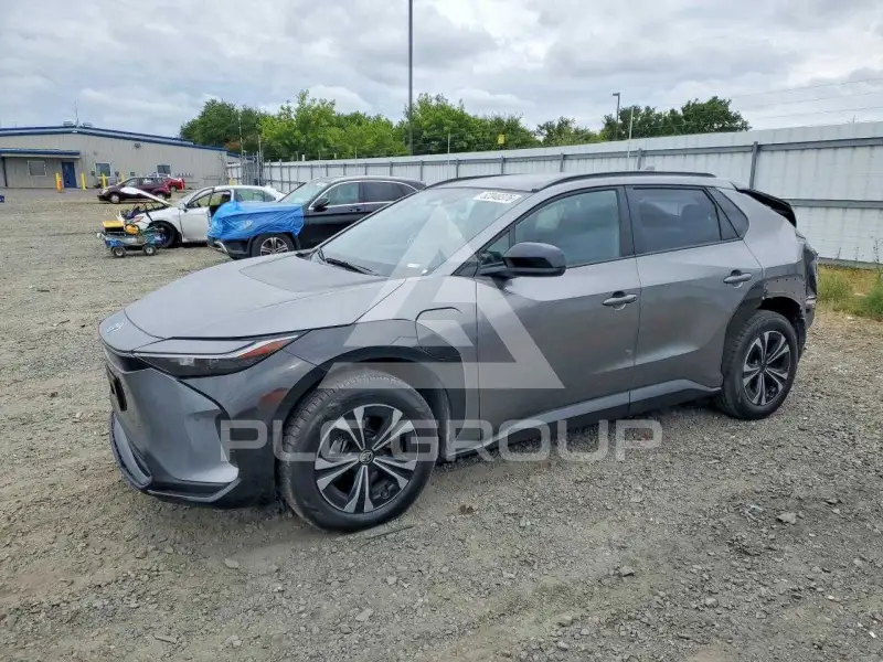 2024 Toyota Bz4X фото