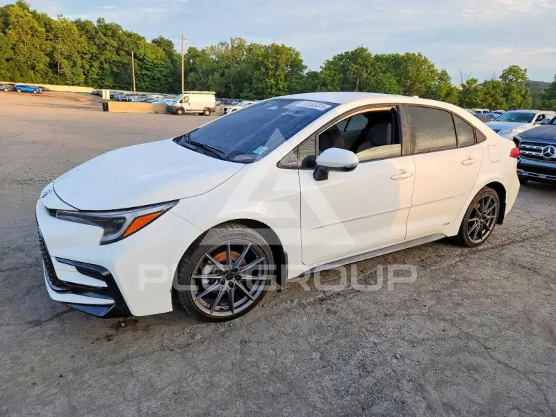 2024 Toyota COROLLA photo