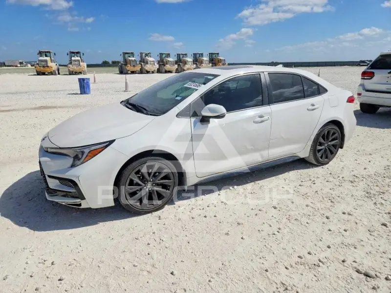 2024 Toyota COROLLA photo