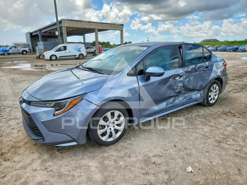2024 Toyota COROLLA фото