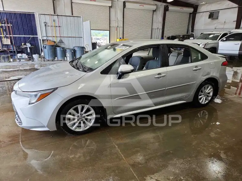 2024 Toyota COROLLA photo