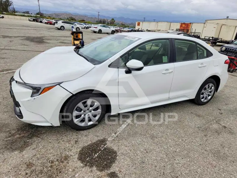 2024 Toyota COROLLA photo