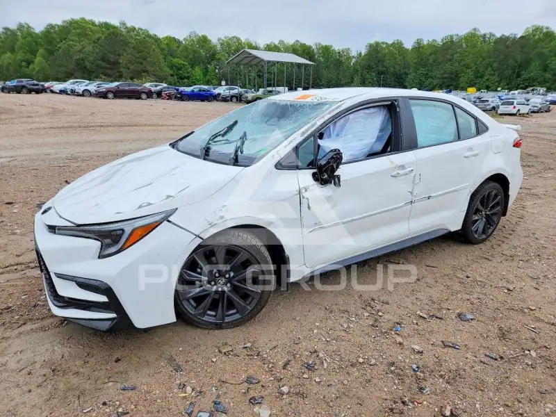 2024 Toyota COROLLA photo