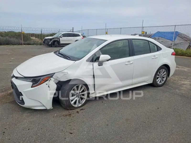 2024 Toyota COROLLA photo