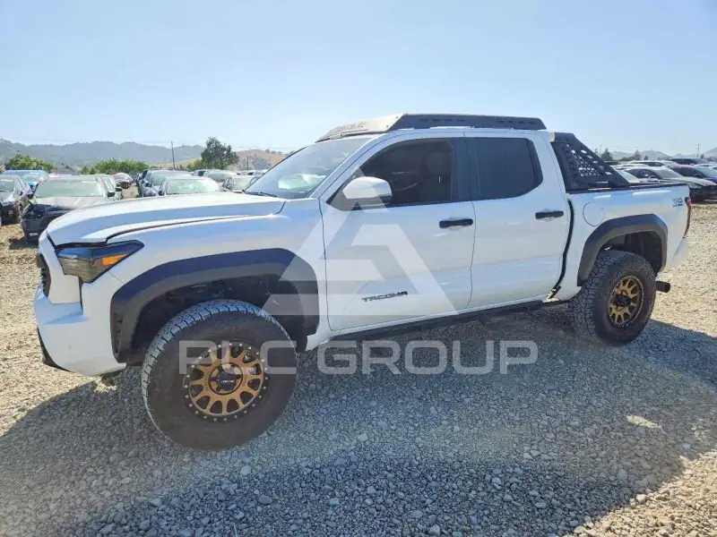 2024 Toyota TACOMA photo