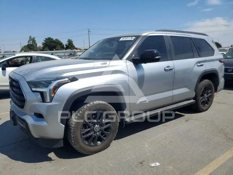 2024 Toyota SEQUOIA photo