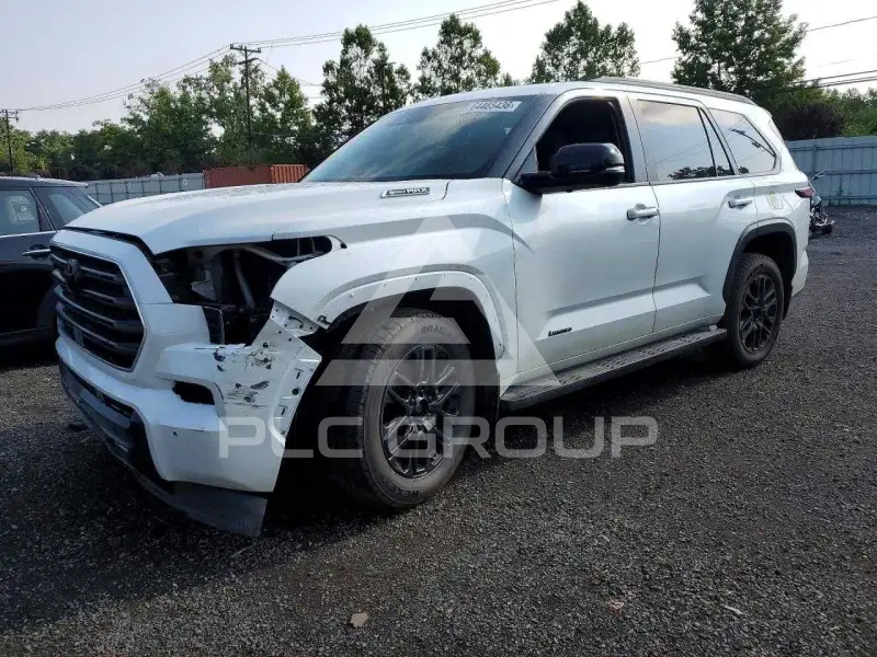 2024 Toyota SEQUOIA фото