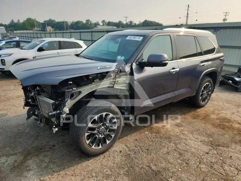 2024 Toyota SEQUOIA фото