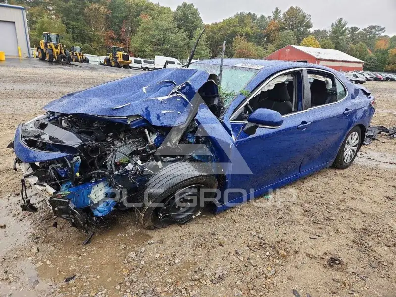 2024 Toyota CAMRY photo