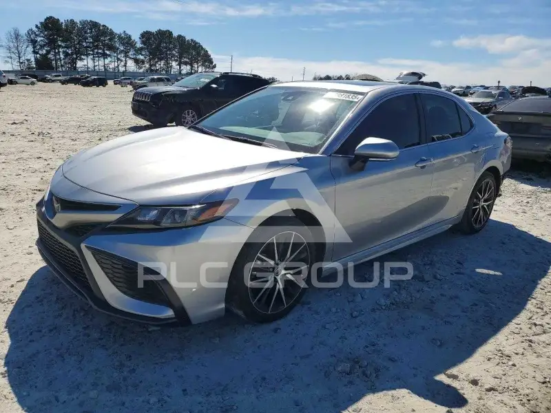 2024 Toyota CAMRY фото