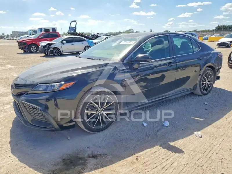 2024 Toyota CAMRY фото