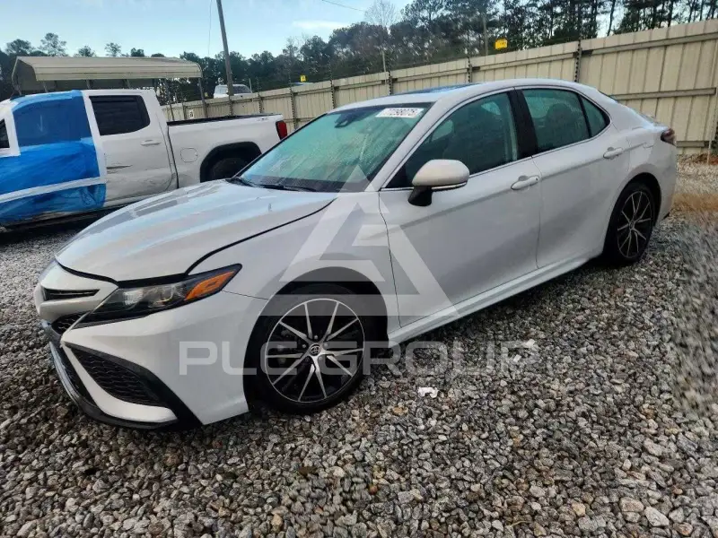 2024 Toyota CAMRY фото