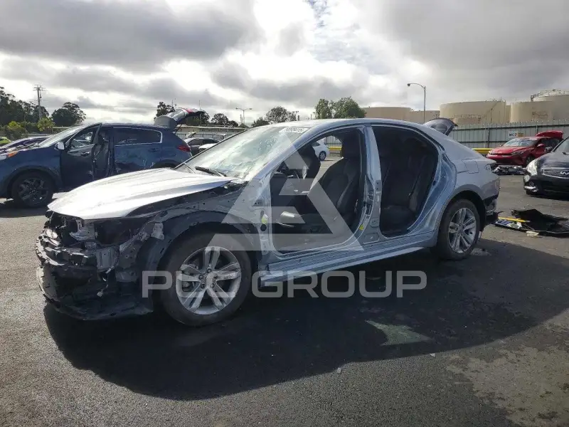 2024 Toyota CAMRY фото
