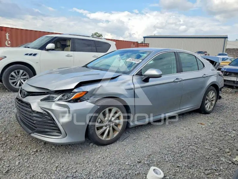 2024 Toyota CAMRY фото