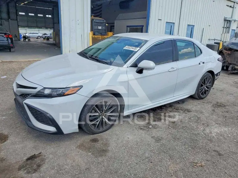 2024 Toyota CAMRY фото