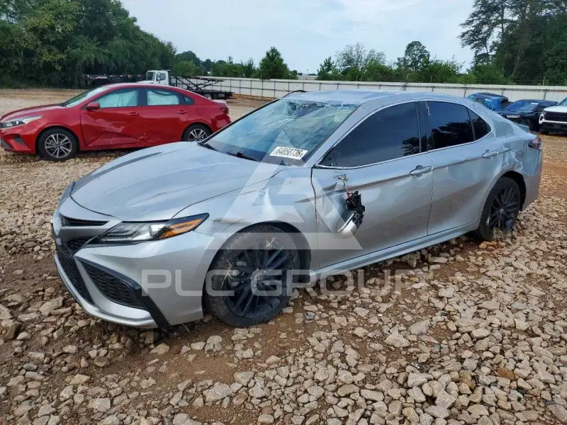 2024 Toyota CAMRY фото