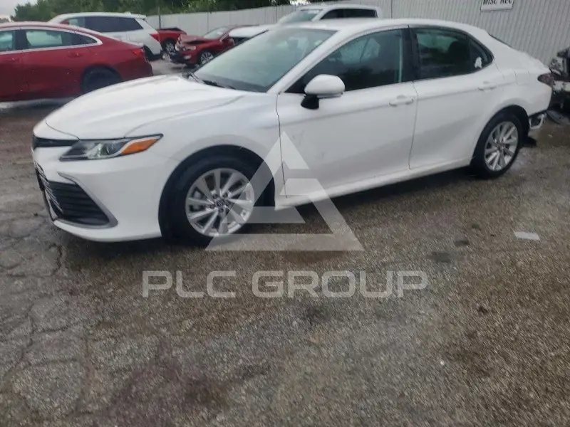 2024 Toyota CAMRY фото
