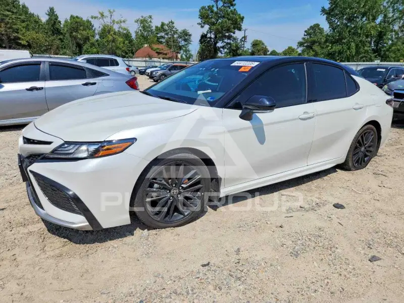 2024 Toyota CAMRY photo