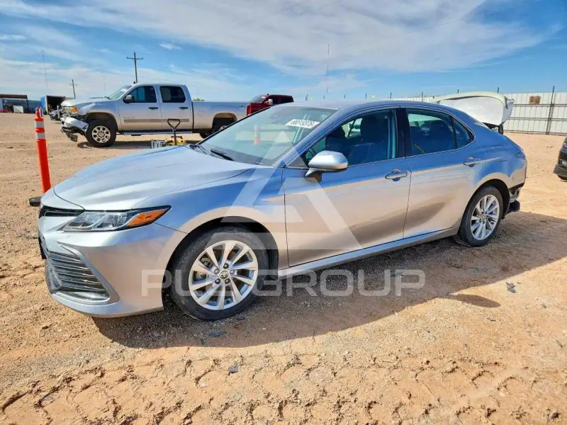 2024 Toyota CAMRY photo