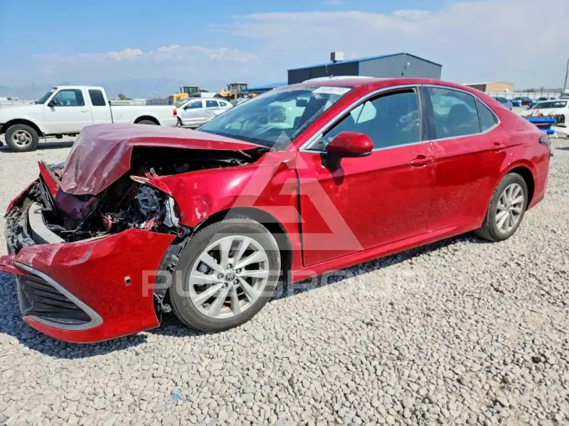2024 Toyota CAMRY фото