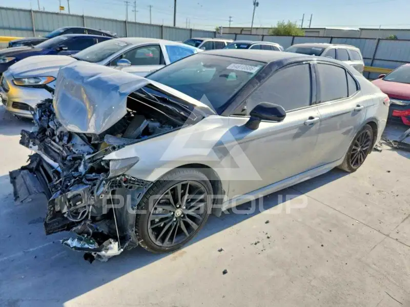 2024 Toyota CAMRY фото