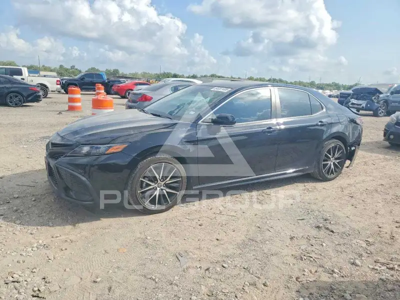 2024 Toyota CAMRY фото