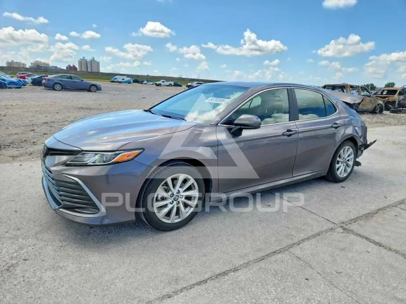 2024 Toyota CAMRY фото