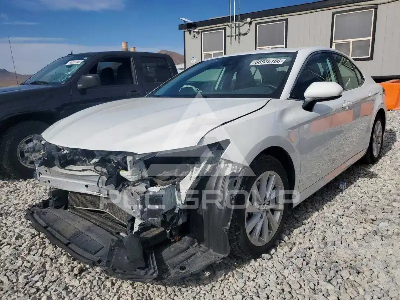 2024 Toyota CAMRY фото