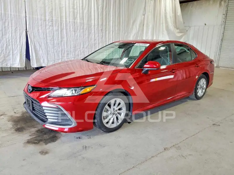 2024 Toyota CAMRY фото