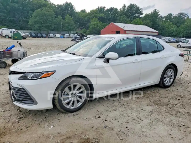 2024 Toyota CAMRY photo
