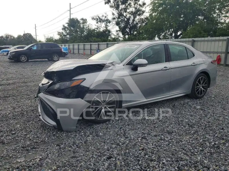 2024 Toyota CAMRY фото