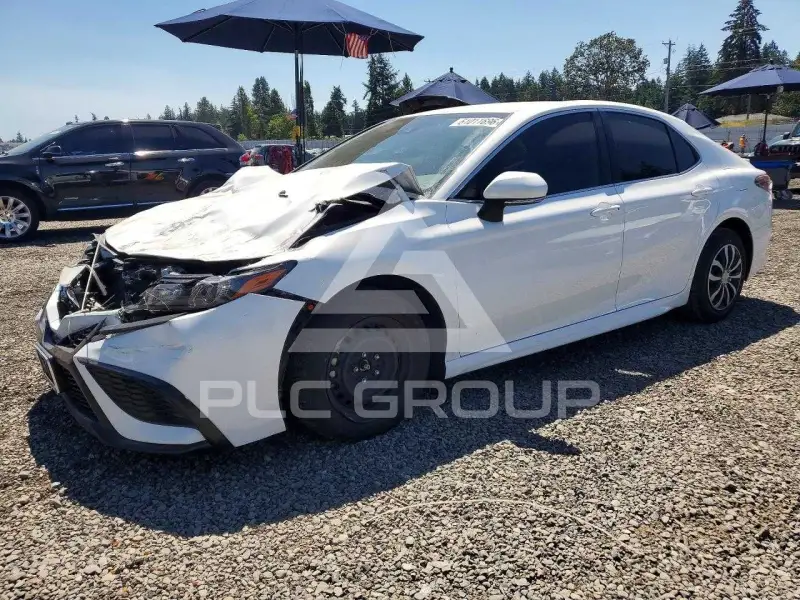 2024 Toyota CAMRY фото