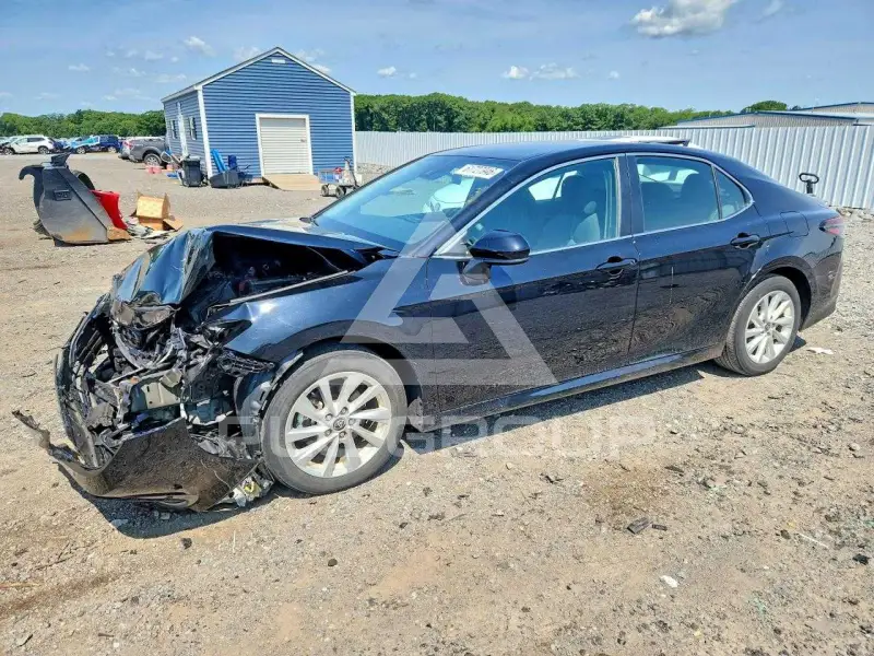 2024 Toyota CAMRY фото