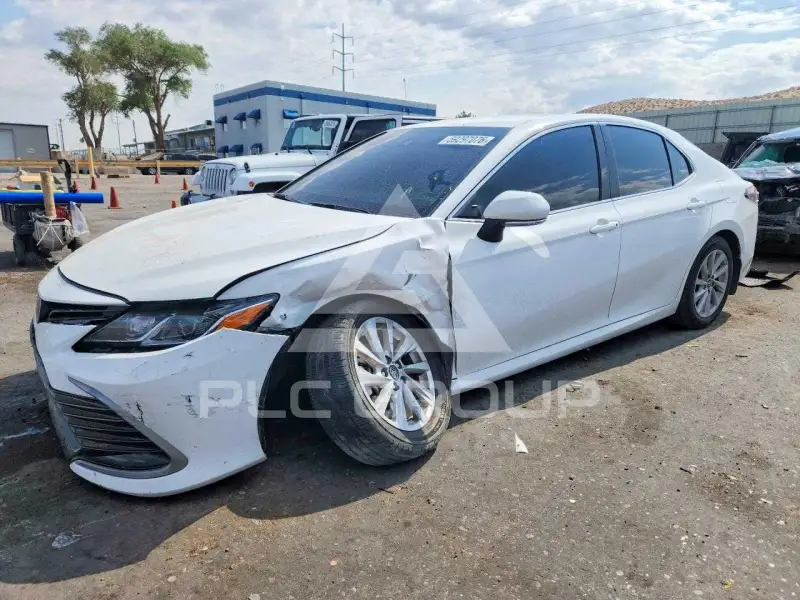 2024 Toyota CAMRY фото