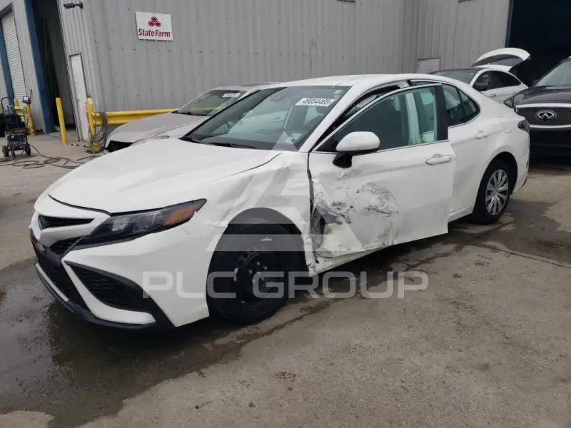 2024 Toyota CAMRY фото