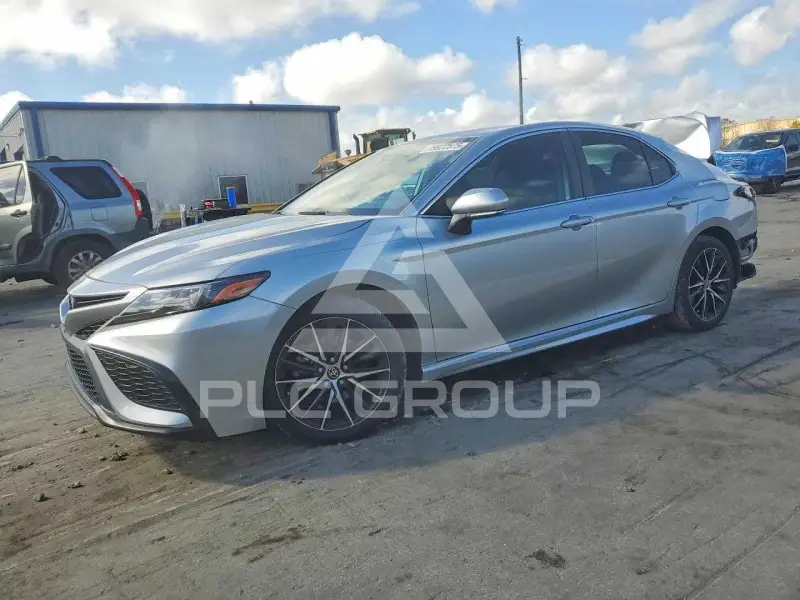 2024 Toyota CAMRY фото
