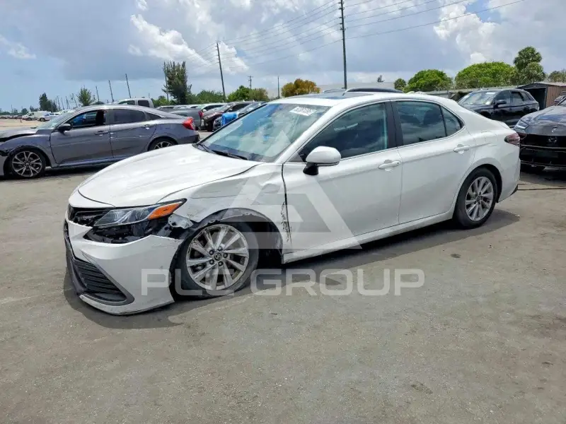 2024 Toyota CAMRY photo